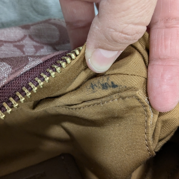 COACH 🔥 Large Unisex Bum Bag - Picture 3 of 13